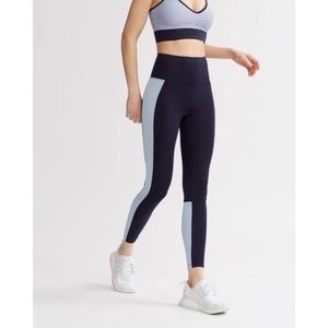 NYLORA Levee Iridescent Leggings